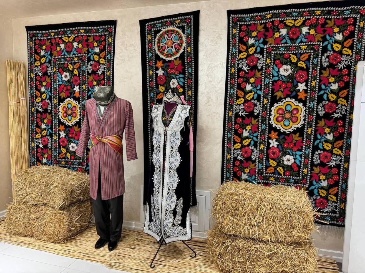 Al Madina Hotel 사마르칸트 외부 사진