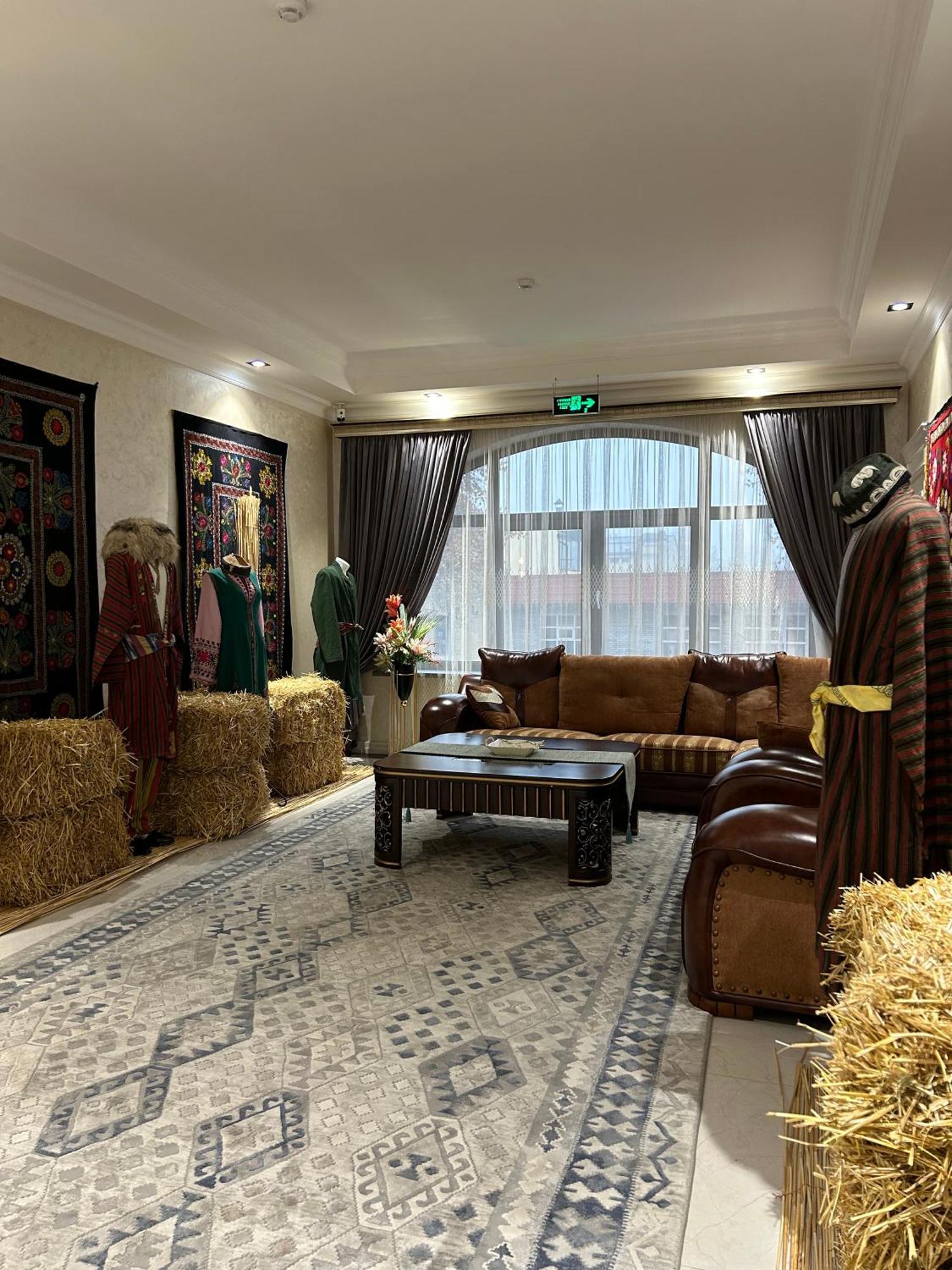 Al Madina Hotel 사마르칸트 외부 사진